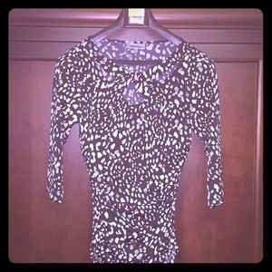 Jennifer Lopez top 3/4 sleeve